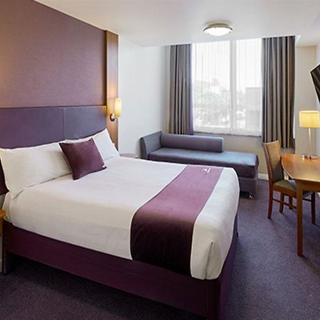 Premier Inn Warrington South المظهر الخارجي الصورة